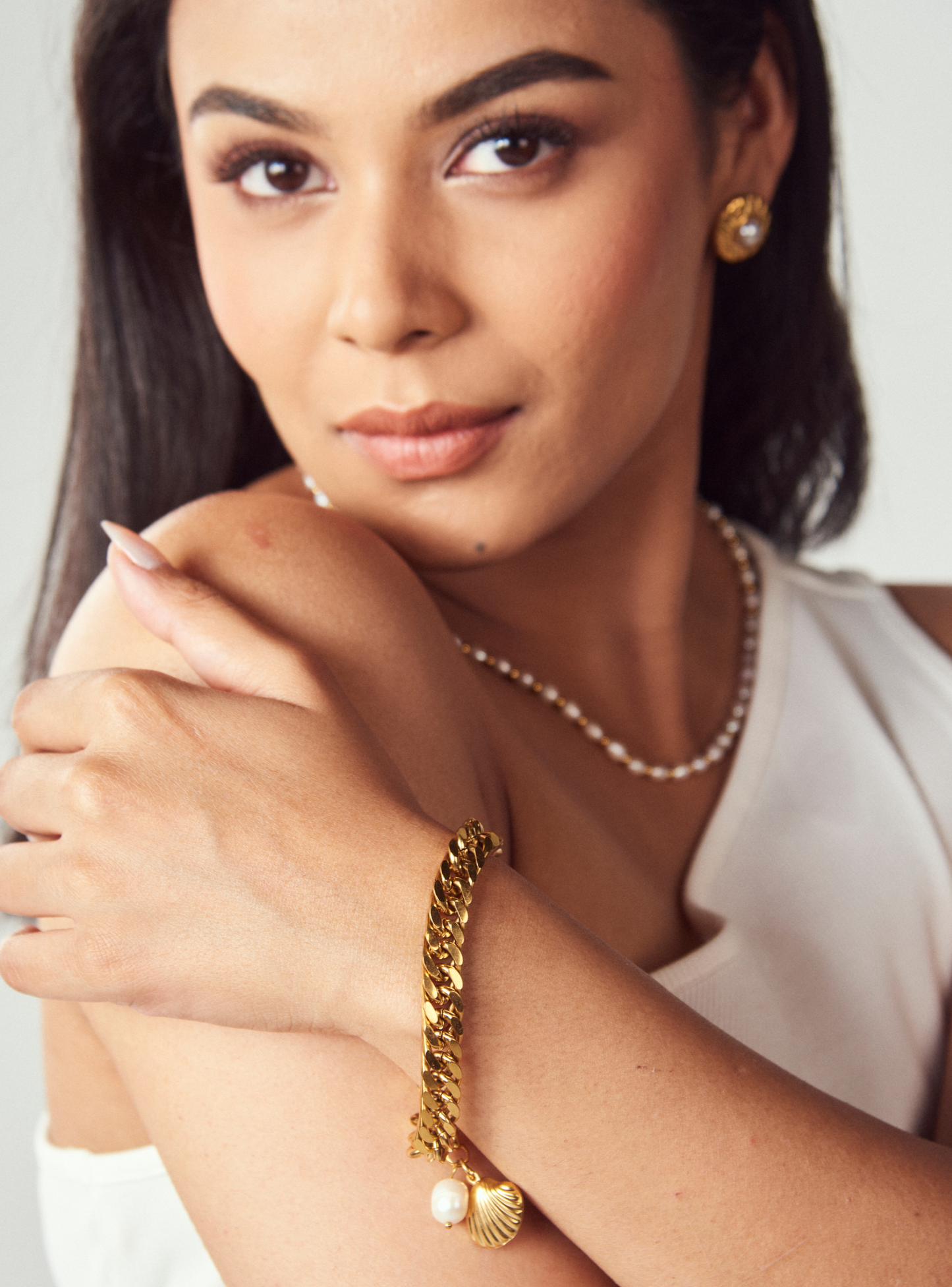 Suki Shell Bracelet