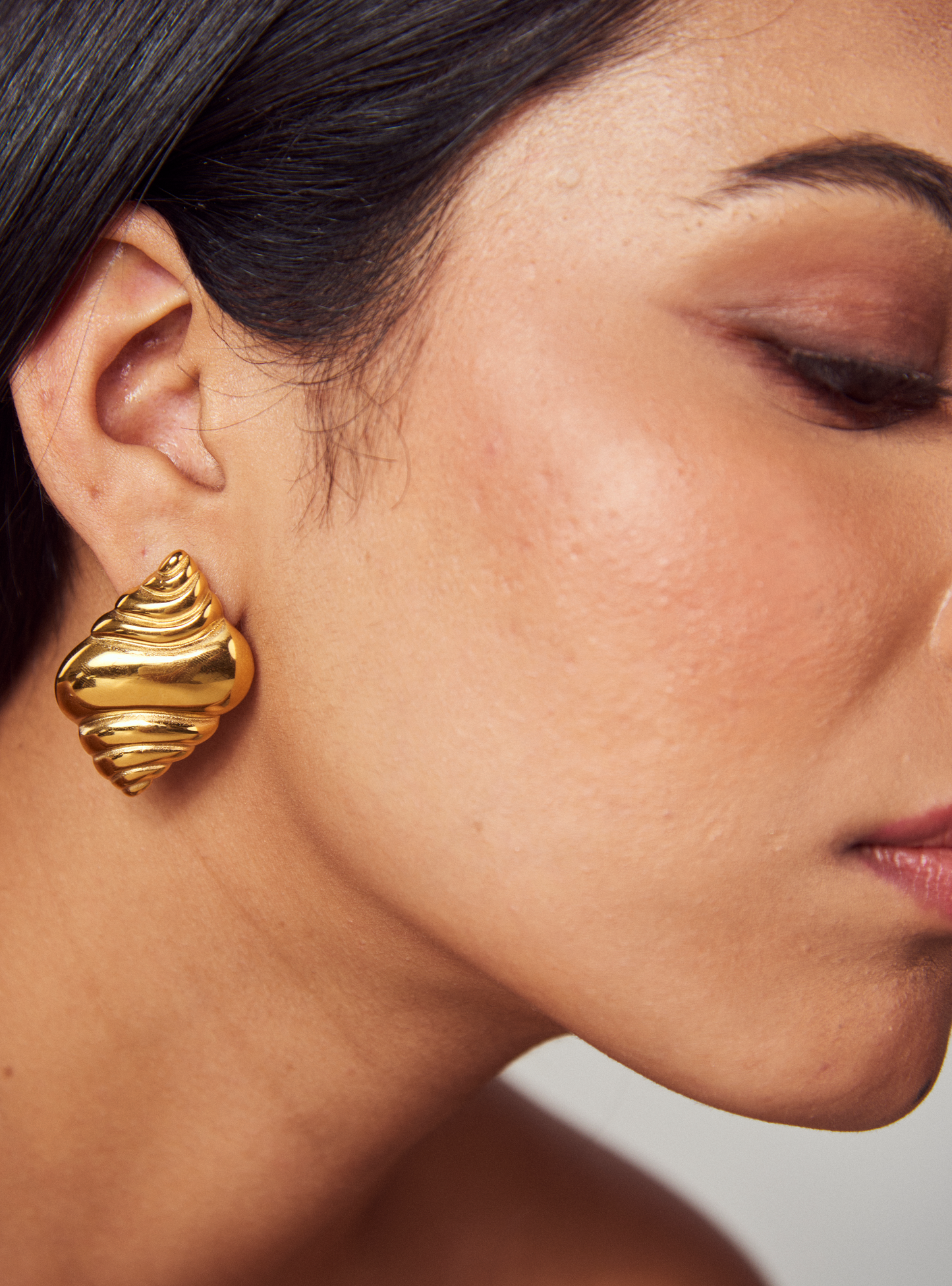 Shell Earrings