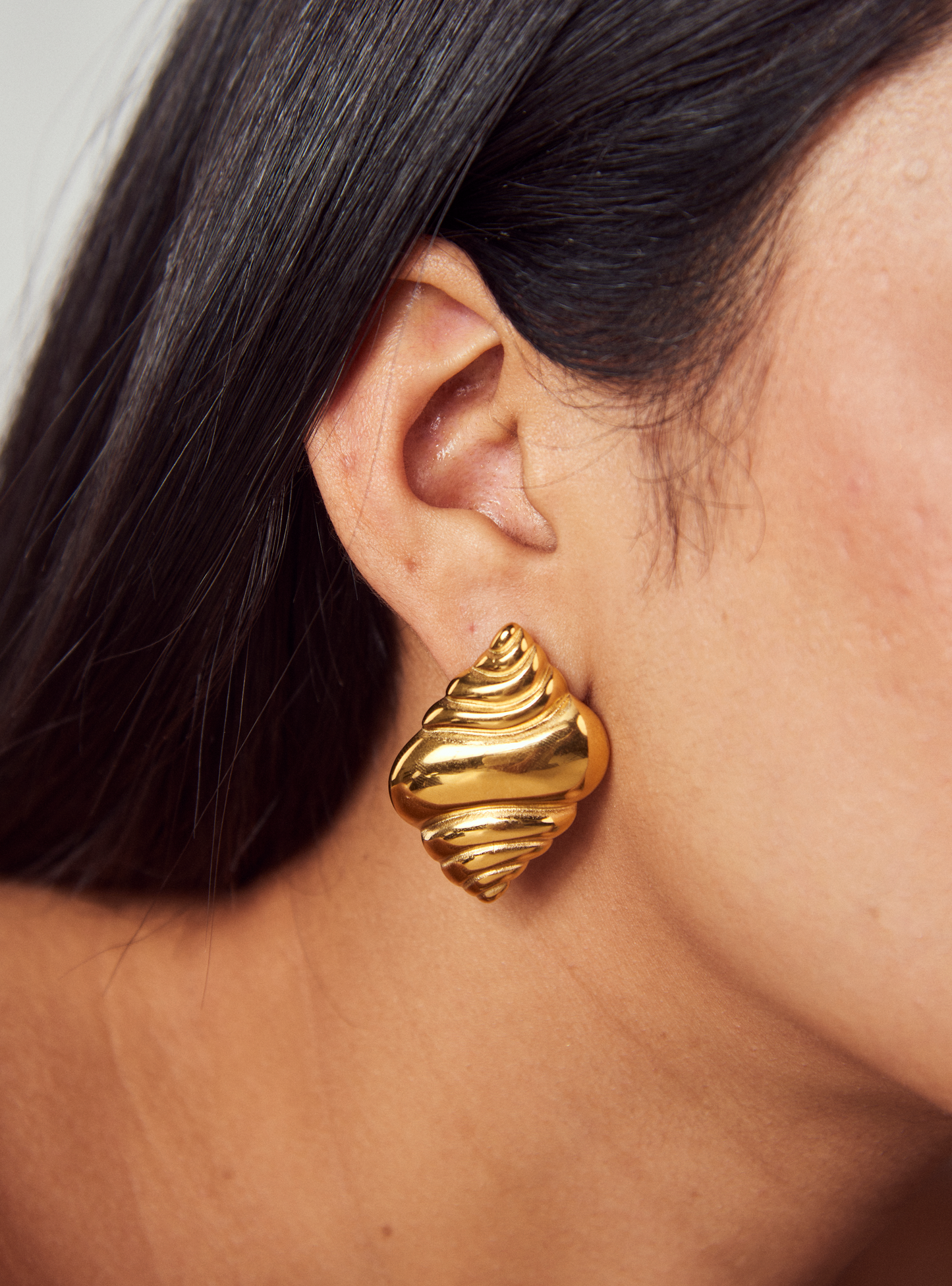 Shell Earrings