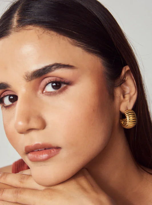 Earrings Online in India: The Bold Jewelry Trend You Need to Try